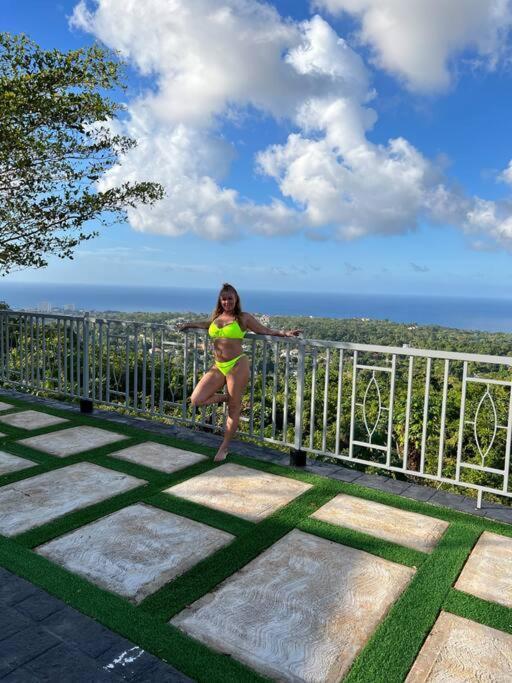 Villa La Rosa With Spectacular View Of Ocho Rios Bagian luar foto